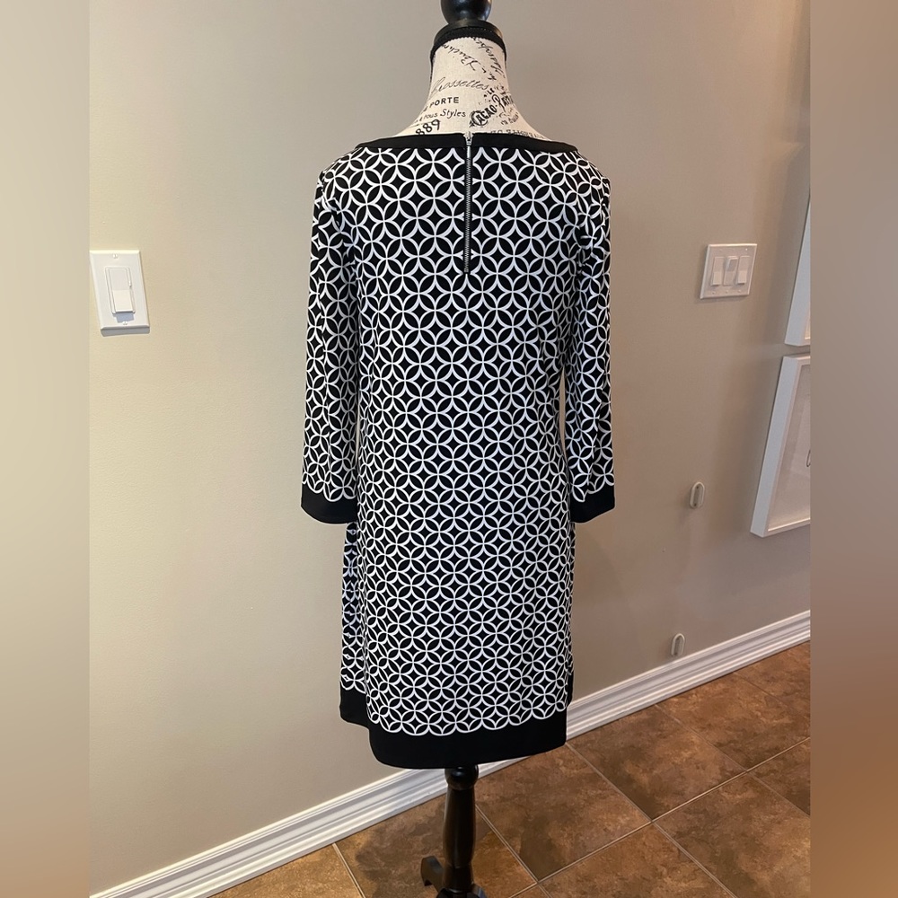 WHBM Mod Geometric Midi-NEW - Picture 3 of 10